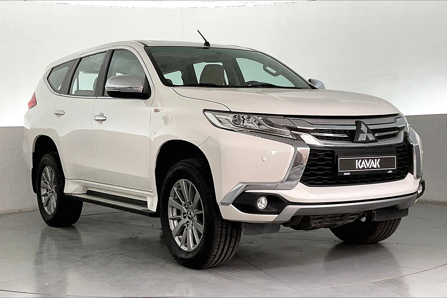 Mitsubishi Montero Sport 2023 Price In UAE, Specs And Reviews For Dubai ...