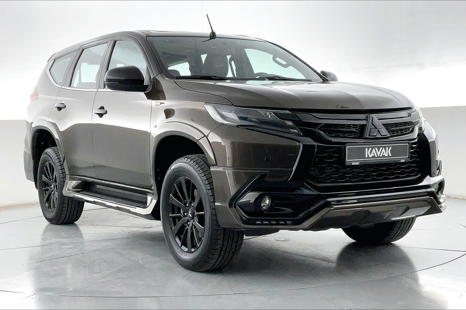 Mitsubishi Montero Sport 2023 Price in UAE, Specs and Reviews for Dubai