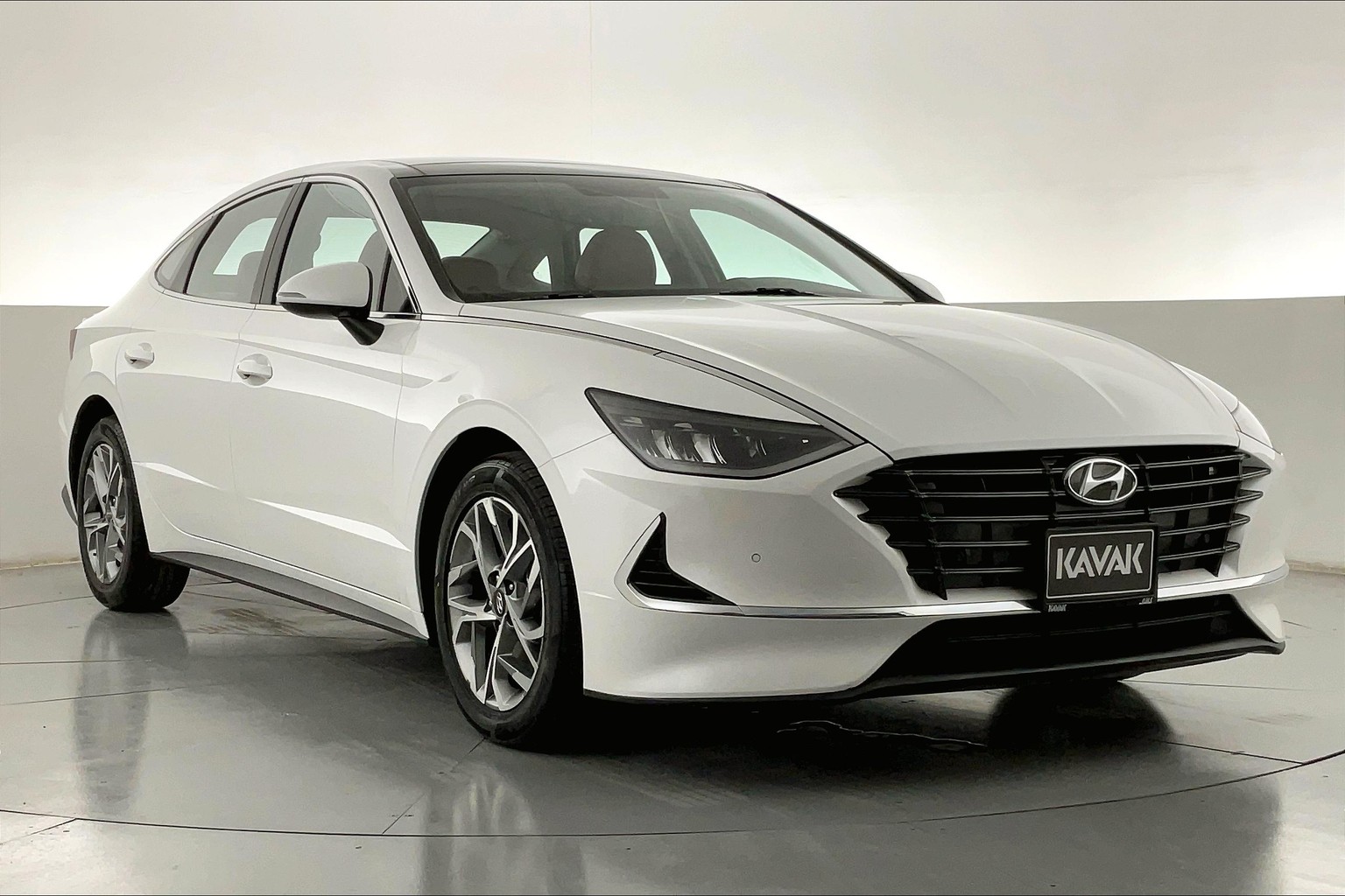 Hyundai Sonata 2023 Price in UAE, Specs and Reviews for Dubai, Abu