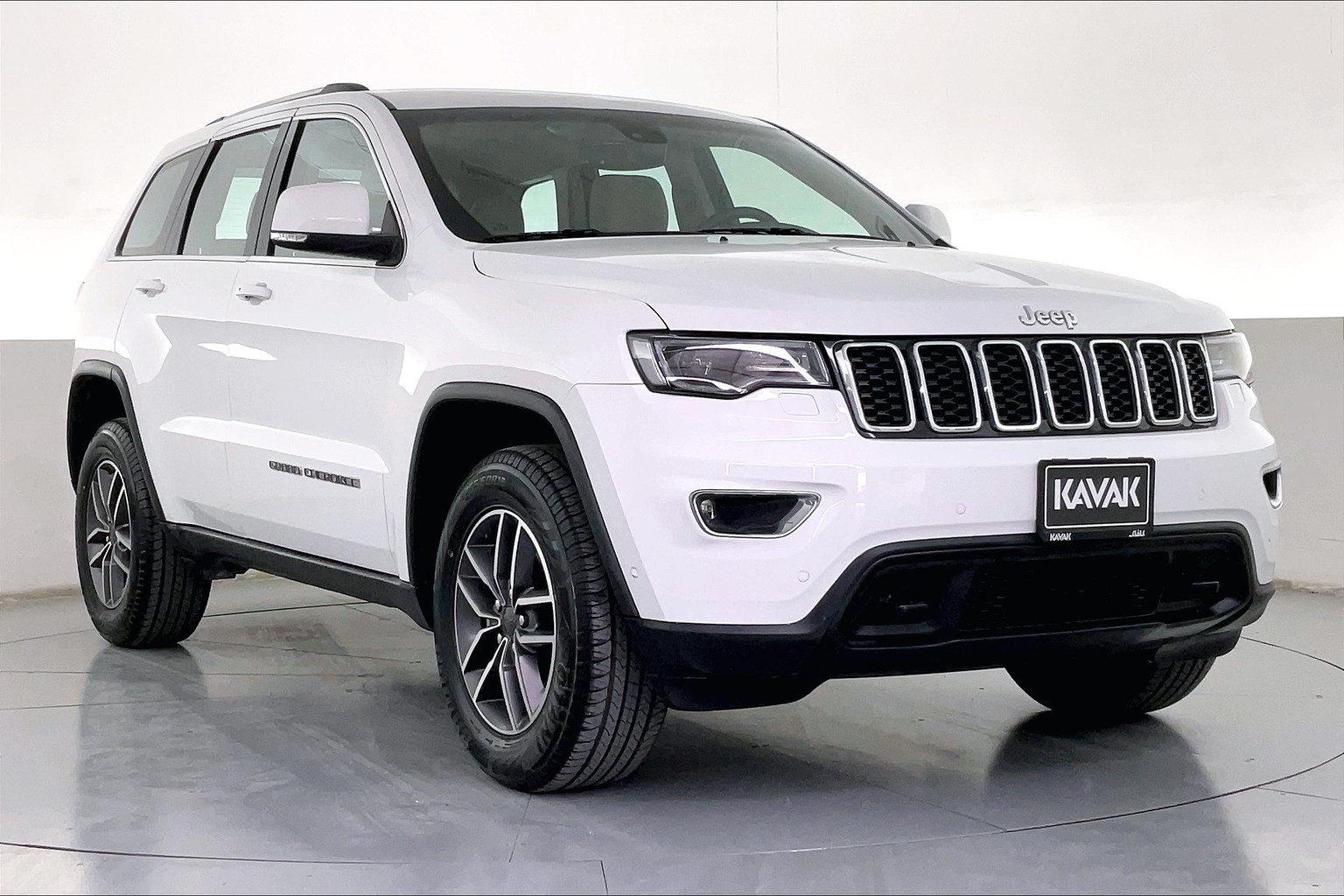 Jeep Grand Cherokee 2024 Price in UAE, Specs and Reviews for Dubai, Abu