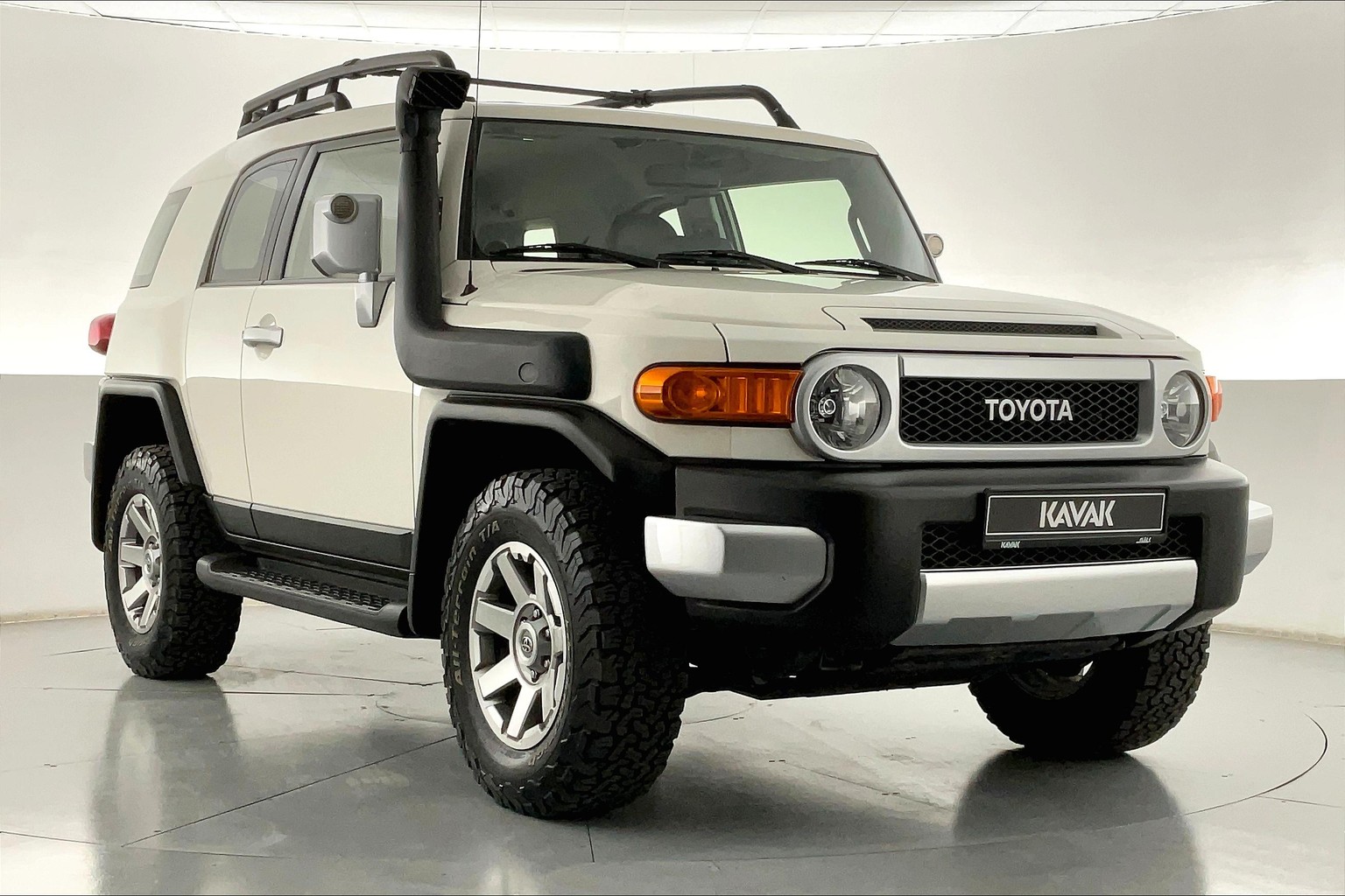 Toyota FJ Cruiser 2023 Price in UAE, Specs and Reviews for Dubai, Abu